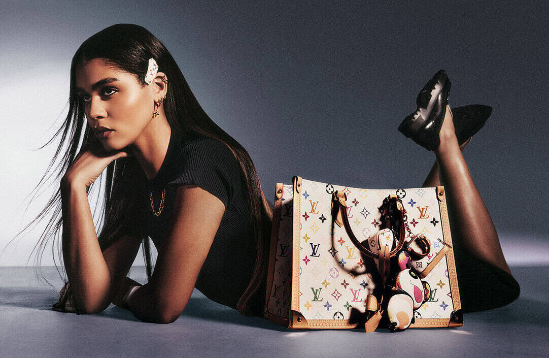 POPなきらめき左右で語る【Louis Vuitton】 村上隆コラボピアス ルイ·ヴィトン】「ルイ·ヴィトン × 村上隆」コレクションより